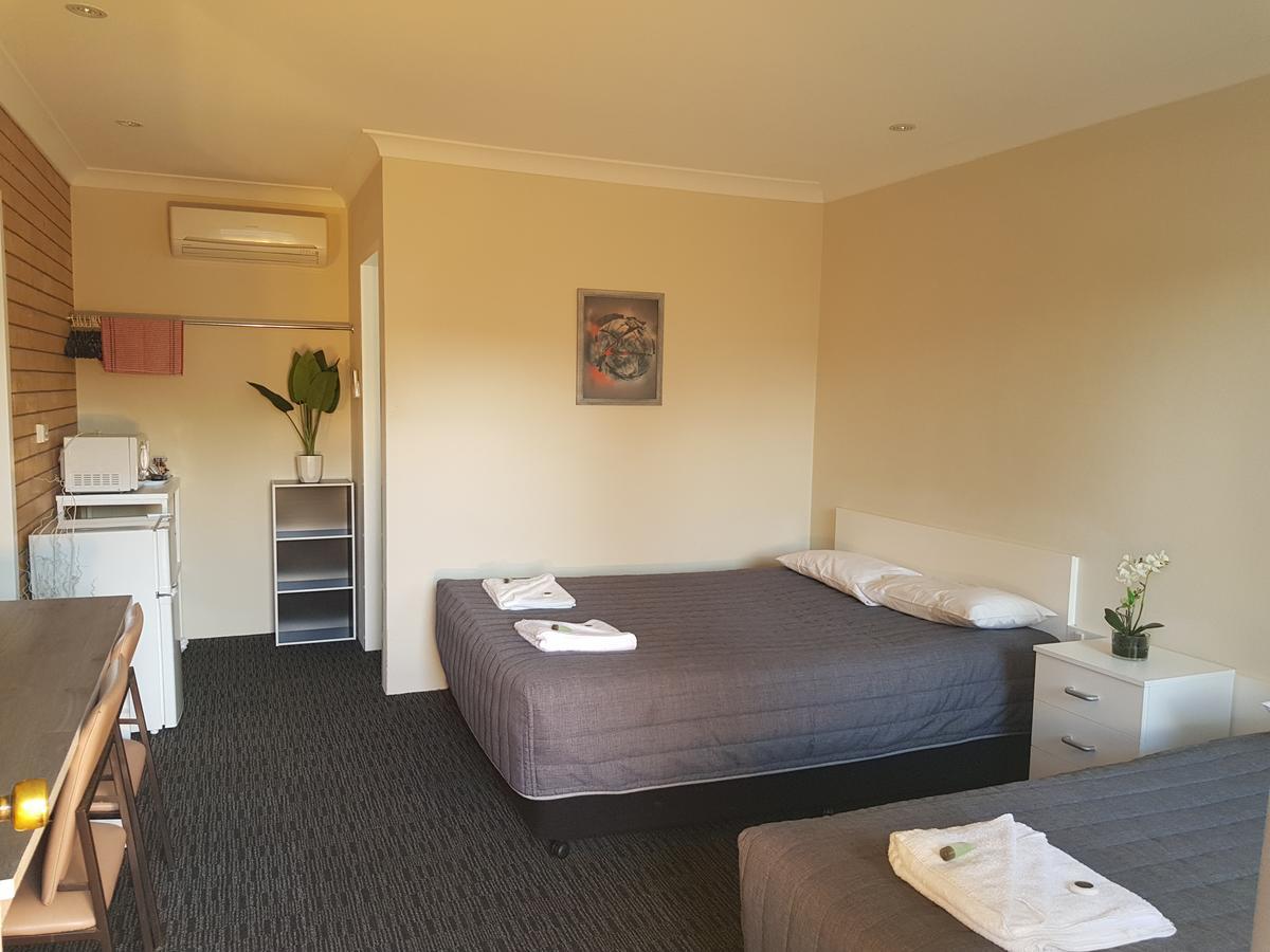 Goldfields Motel Blayney Extérieur photo