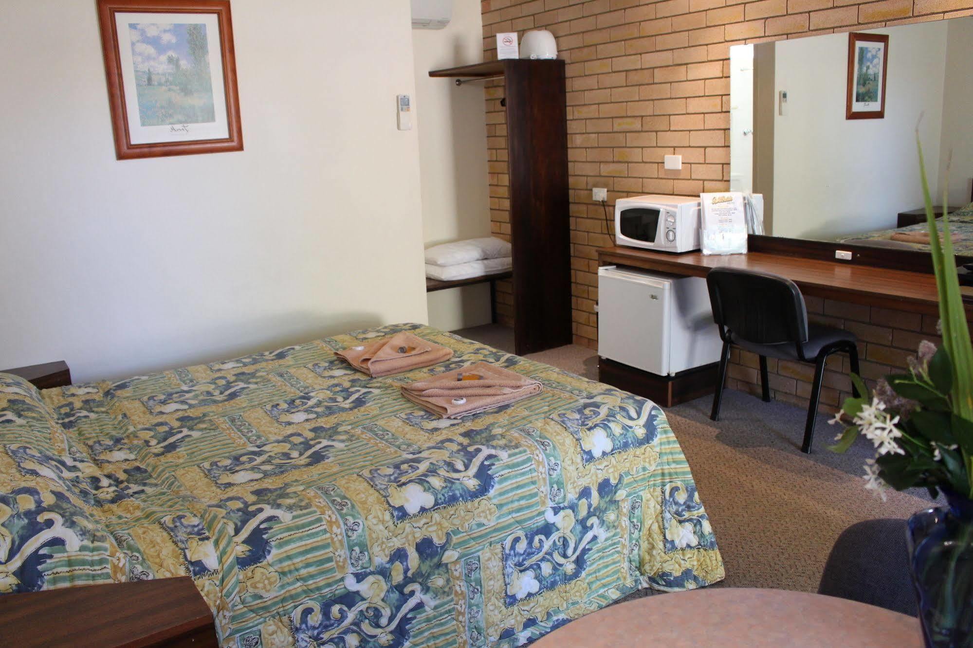 Goldfields Motel Blayney Extérieur photo