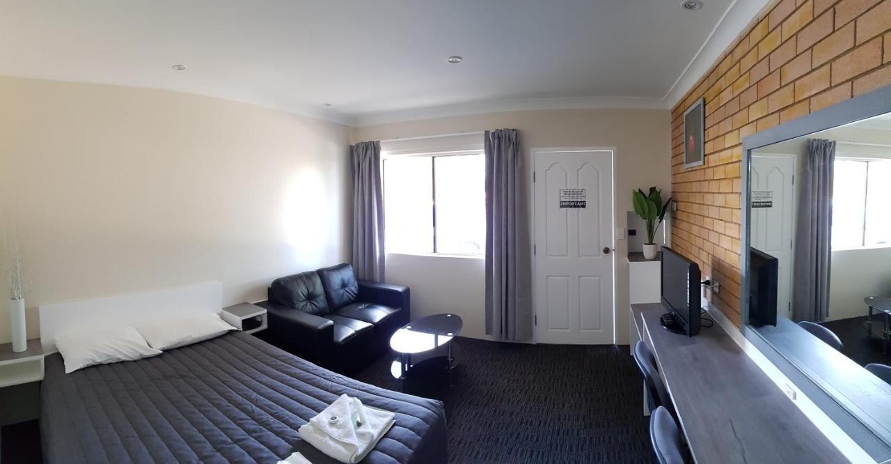 Goldfields Motel Blayney Extérieur photo