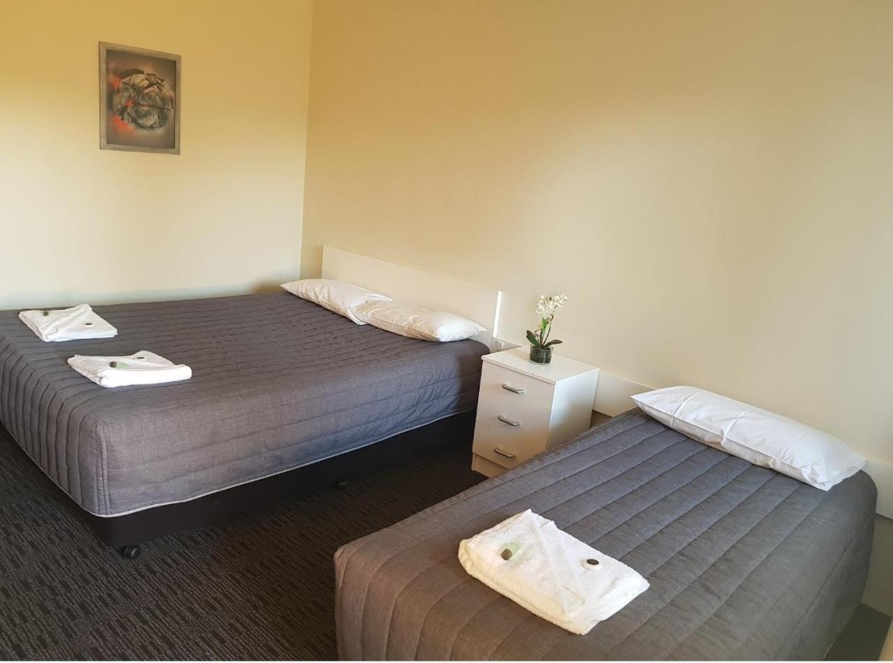 Goldfields Motel Blayney Extérieur photo